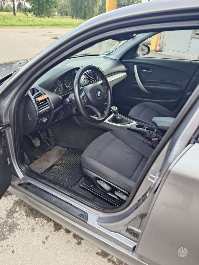 BMW 118, 2.0 l., Хэтчбек