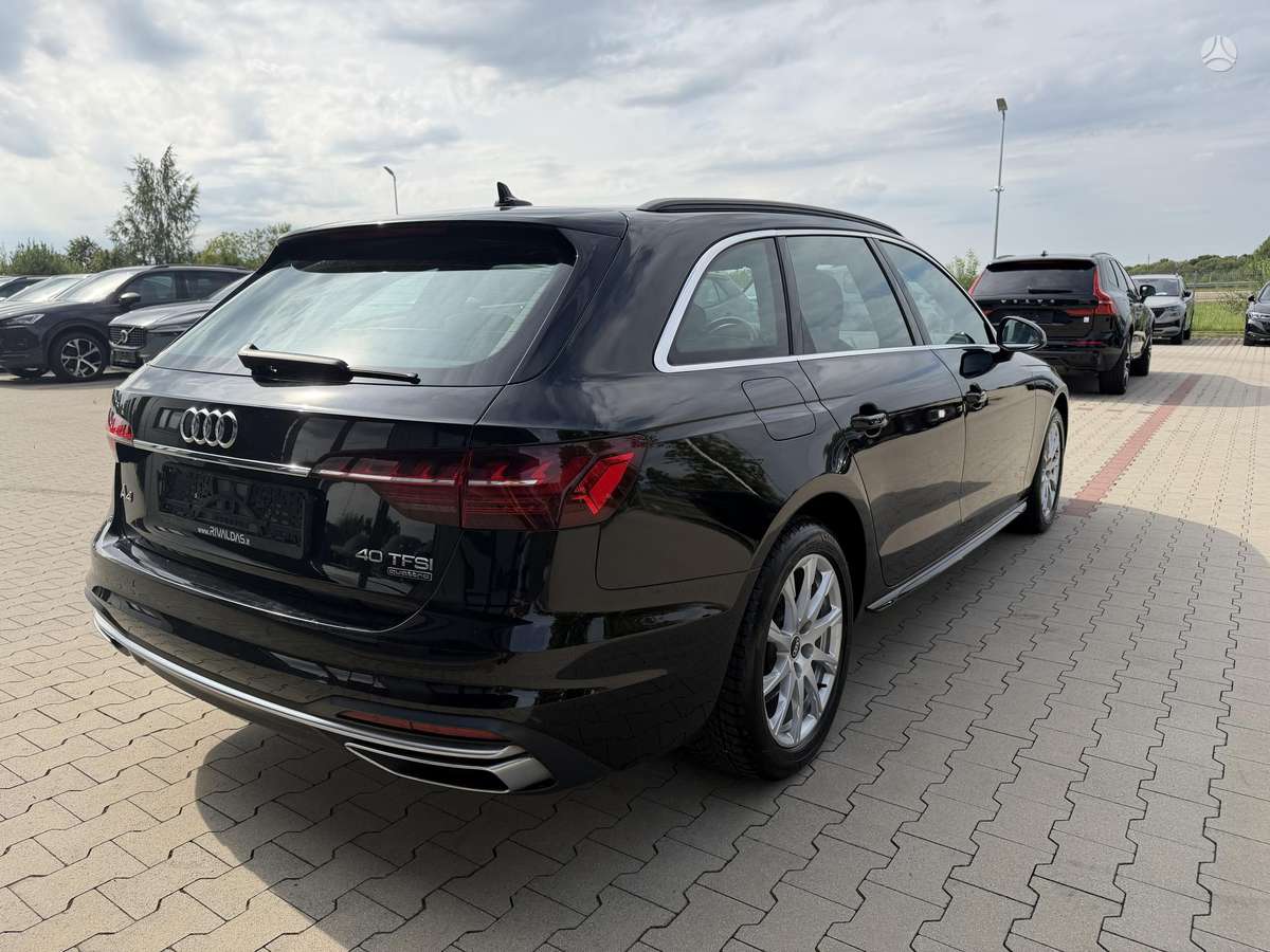 Audi A4, 2.0 l., Универсал