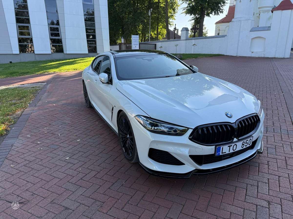 BMW M850, 4.4 l., Седан