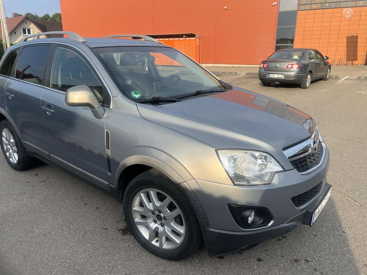 Opel Antara, 2.2 l., Внедорожник / Кроссовер