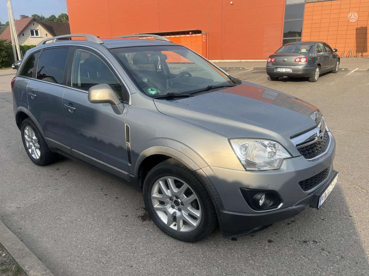 Opel Antara, 2.2 l., Внедорожник / Кроссовер