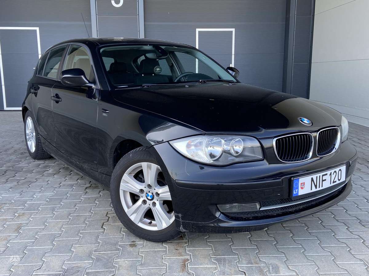 BMW 120, 2.0 l., hatchback