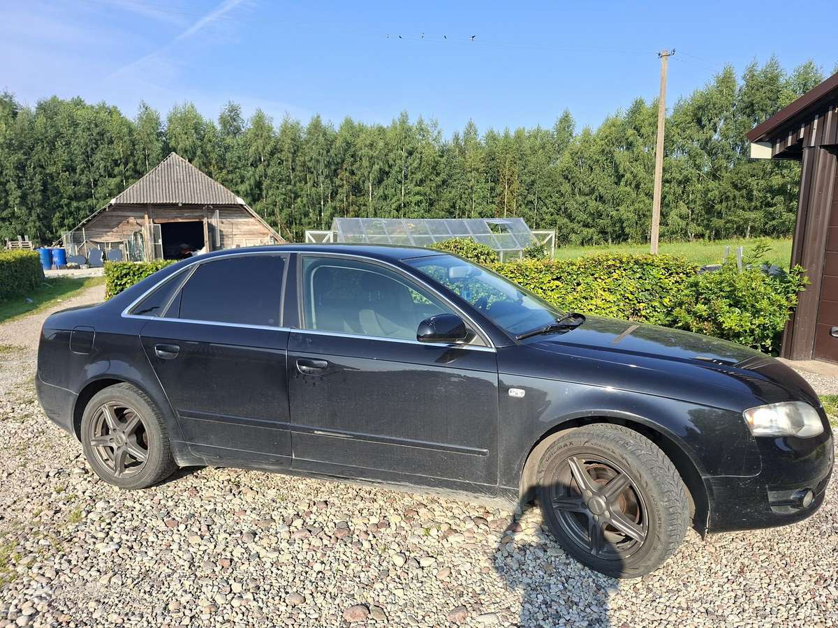 Audi A4, 2.0 l., sedanas