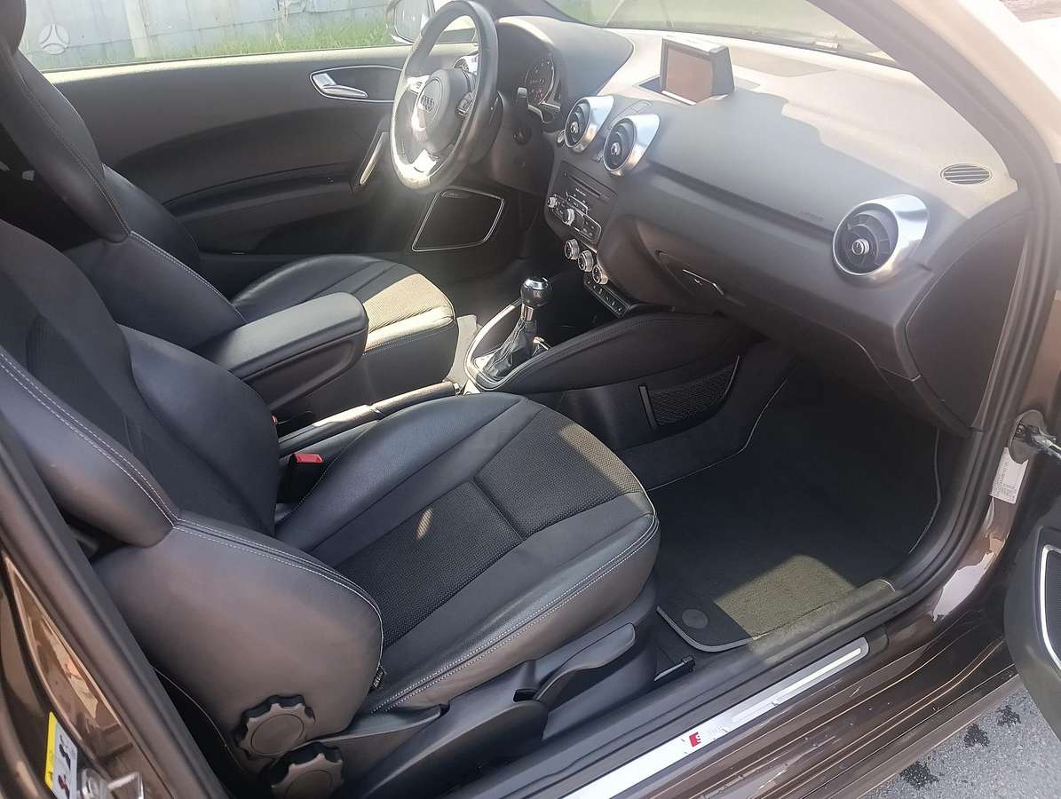 Audi A1, 1.4 l., Хэтчбек