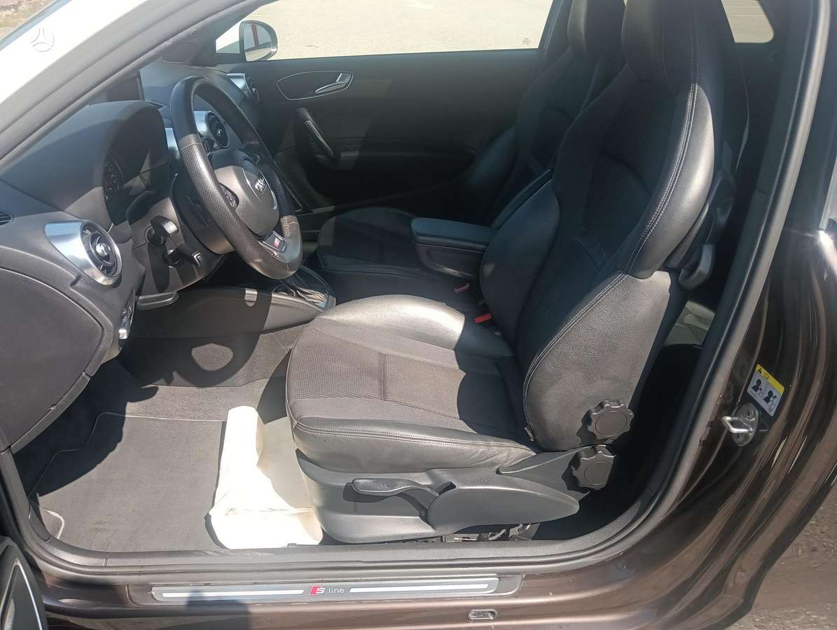 Audi A1, 1.4 l., hatchback