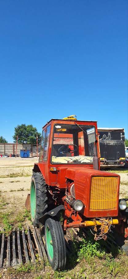 -Kita- T25A2, tractors