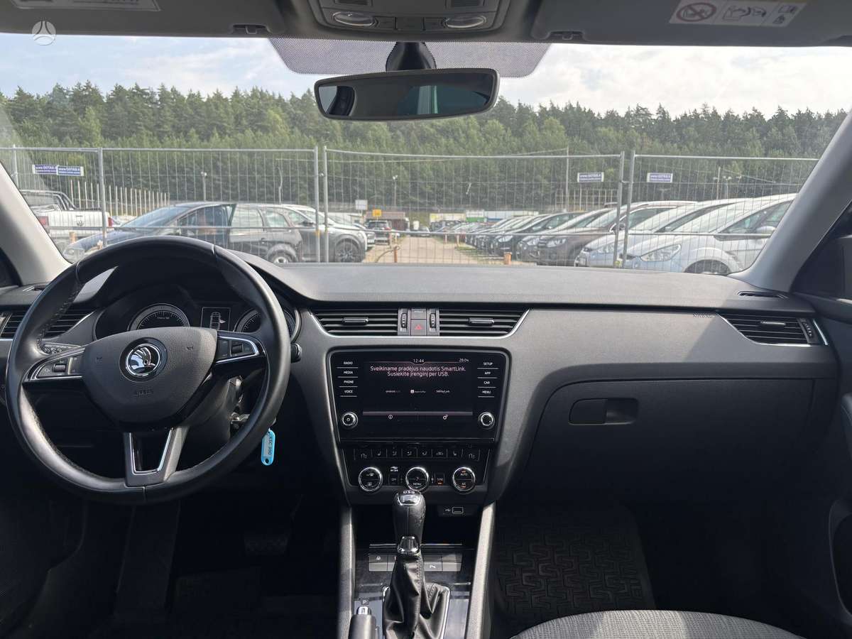 Skoda Octavia, 1.6 l., hatchback