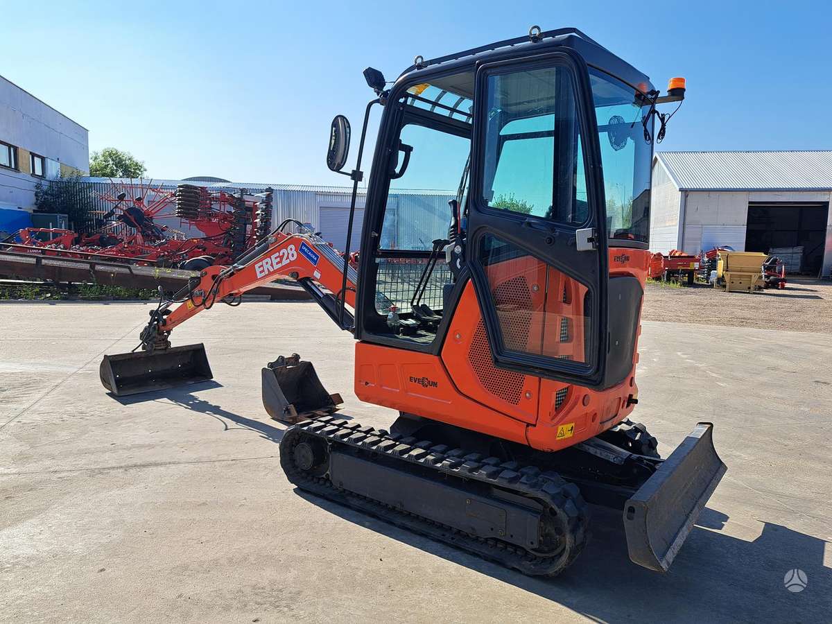 EVERUN ERE28, mini excavator