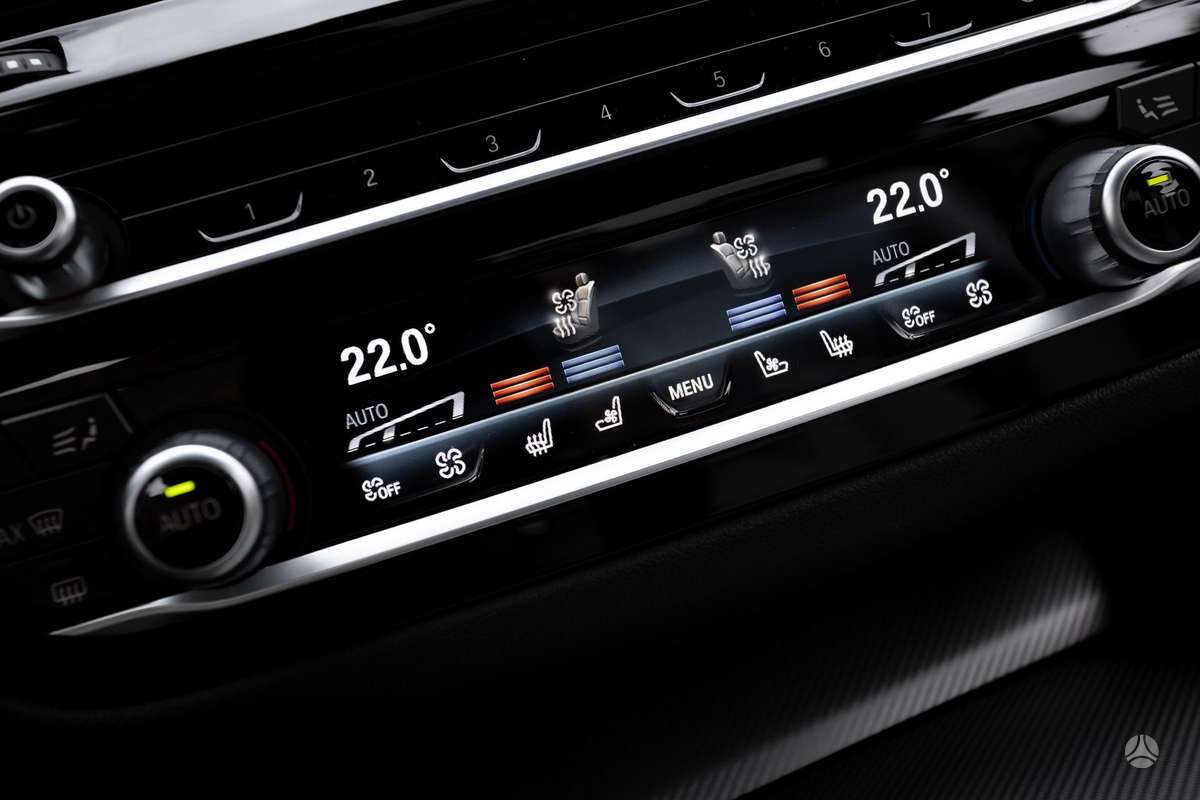 BMW M5, 4.4 l., Седан