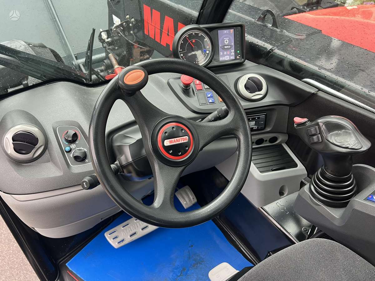 Manitou MLT737-130PS+, self-propelled loaders