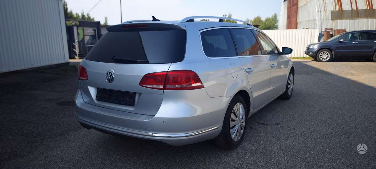 Volkswagen Passat, 2.0 l., Универсал