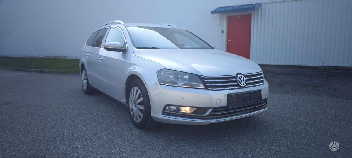 Volkswagen Passat, 2.0 l., Универсал