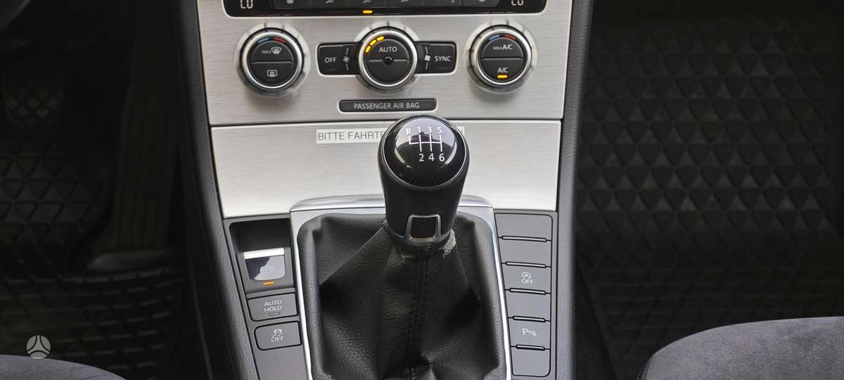 Volkswagen Passat, 2.0 l., Универсал