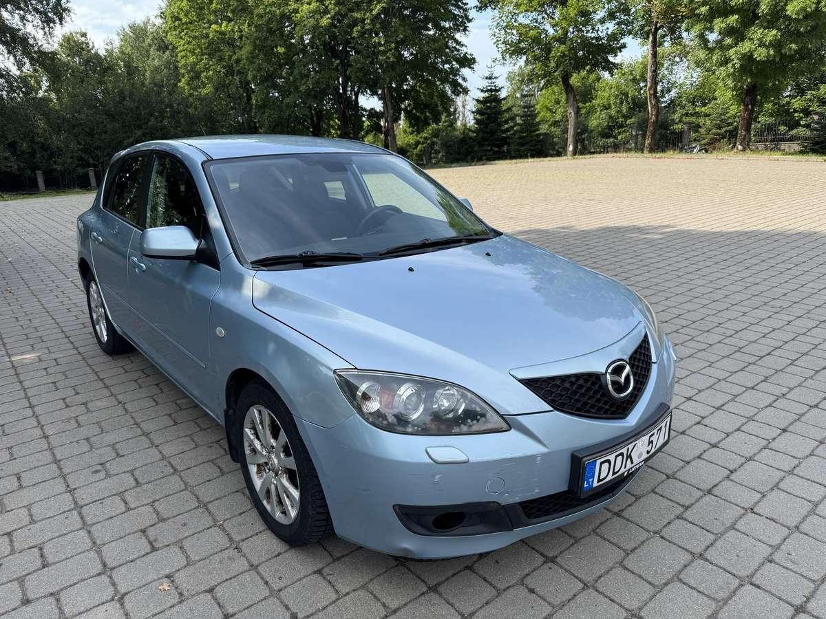 Mazda 3, 1.6 l., hatchback