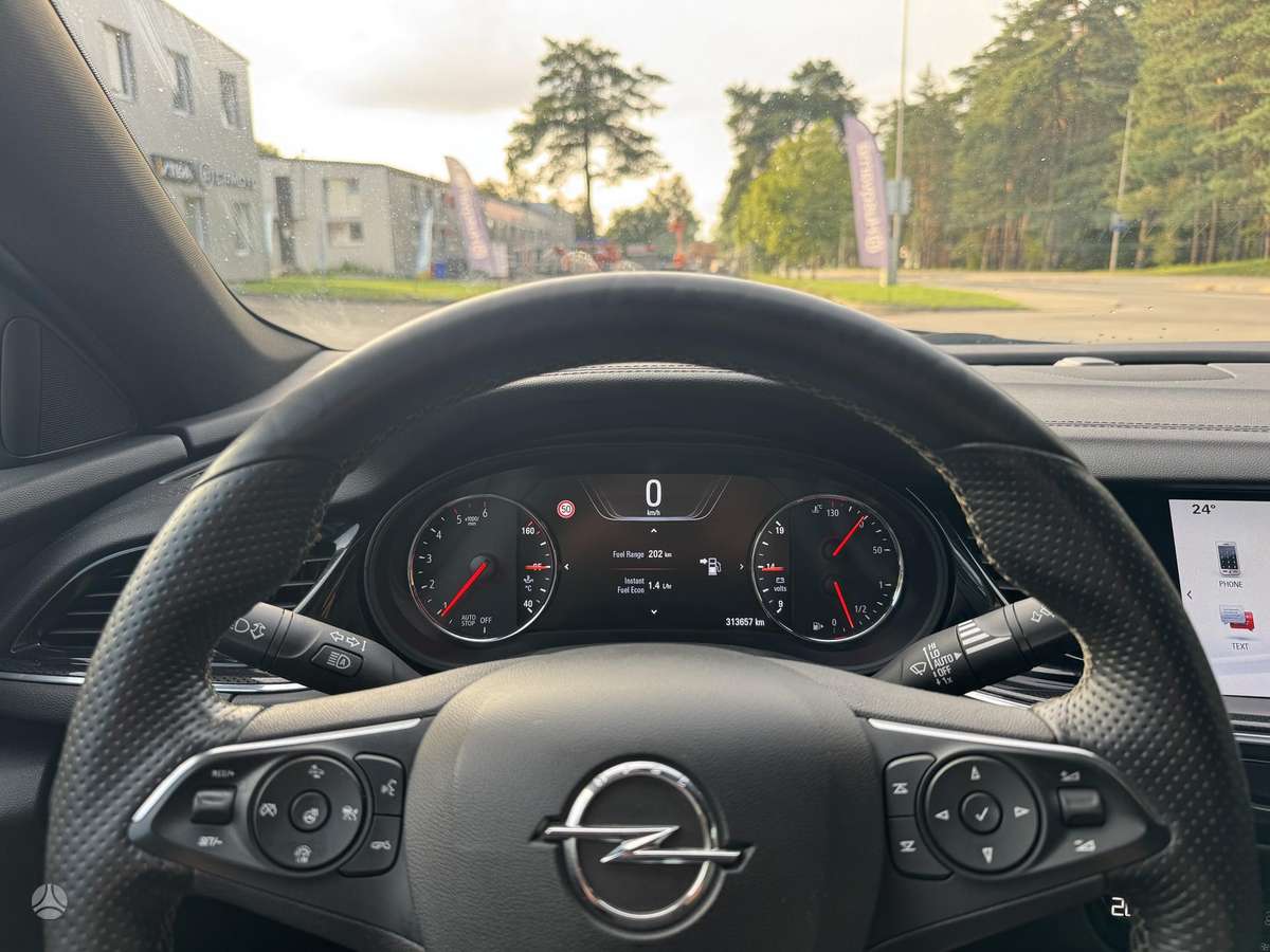 Opel Insignia, 2.0 l., Хэтчбек