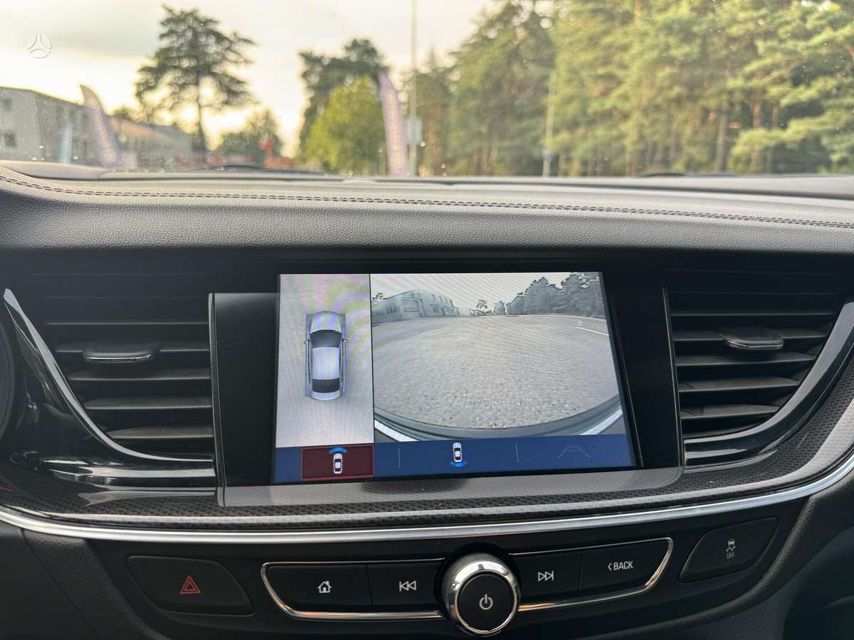 Opel Insignia, 2.0 l., Хэтчбек