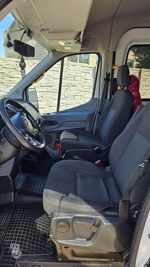 Ford Transit, keleivinis mikroautobusas