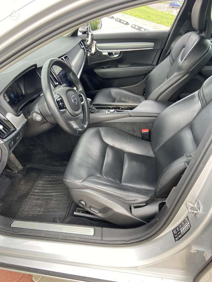 Volvo S90, 2.0 l., Седан