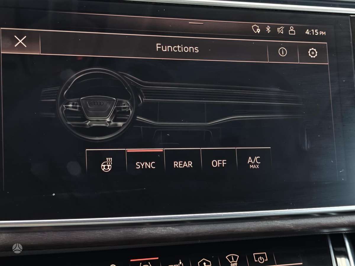 Audi Q8, 3.0 l., off-road / crossover