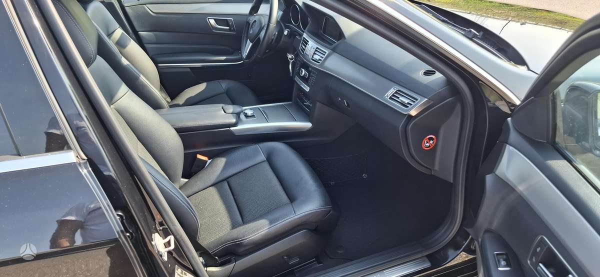 Mercedes-Benz E200, 2.1 l., Универсал