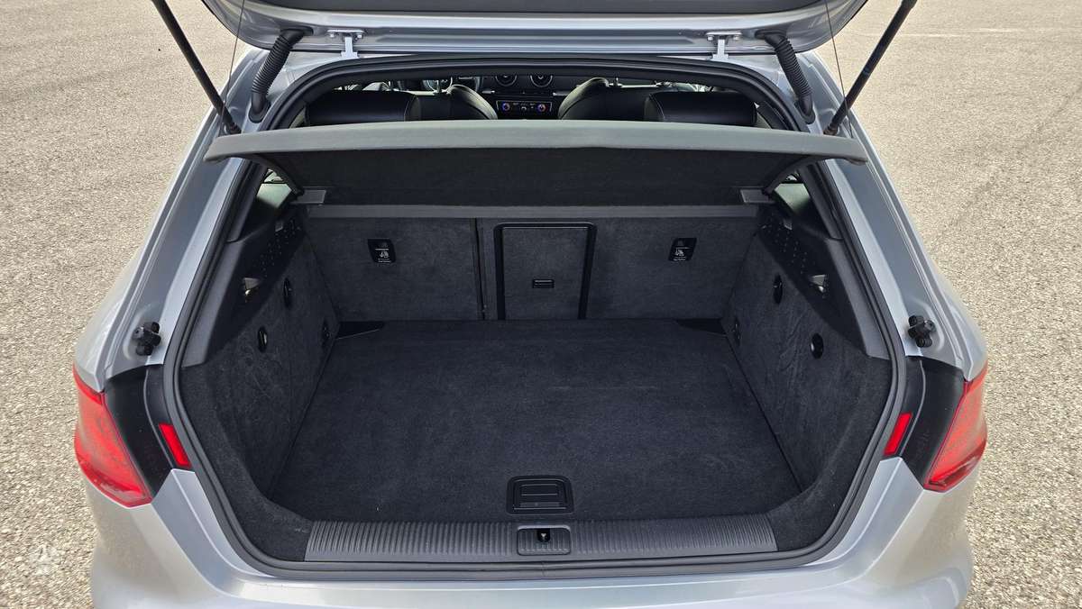 Audi A3, 1.4 l., hatchback