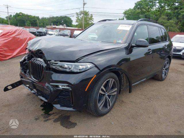 BMW X7, Внедорожник / Кроссовер
