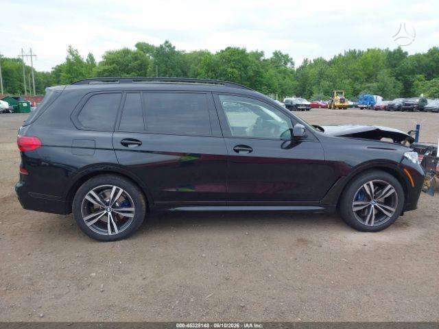 BMW X7, Внедорожник / Кроссовер