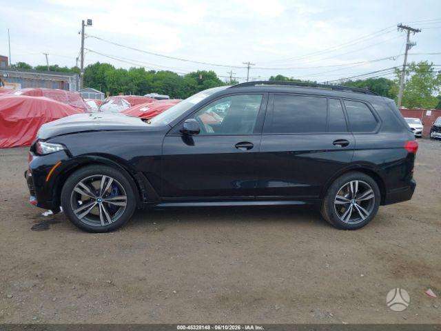BMW X7, Внедорожник / Кроссовер
