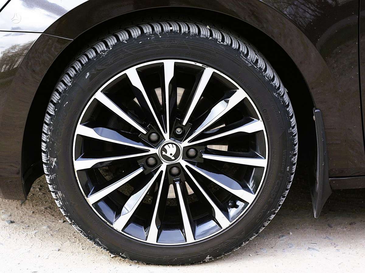 Skoda Superb, 1.5 l., Универсал