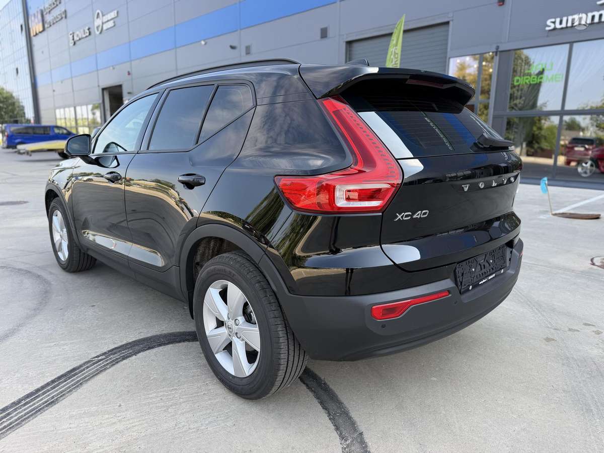 Volvo XC40, 2.0 l., Внедорожник / Кроссовер