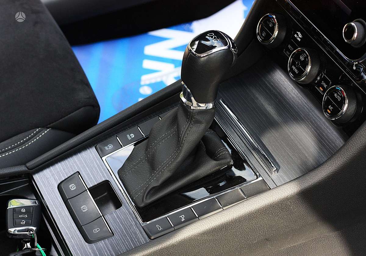 Skoda Superb, 1.5 l., Универсал