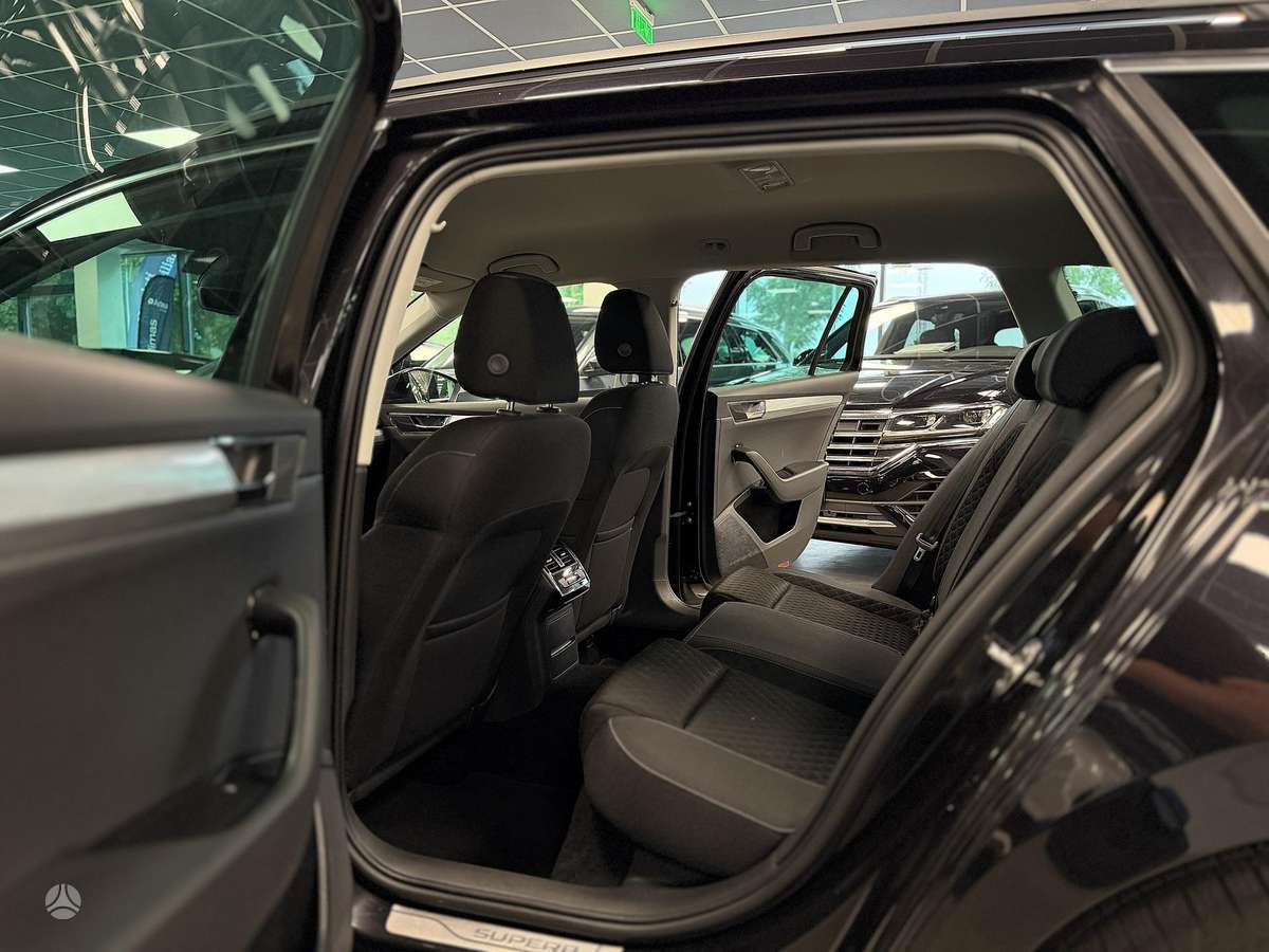 Skoda Superb, 2.0 l., Универсал