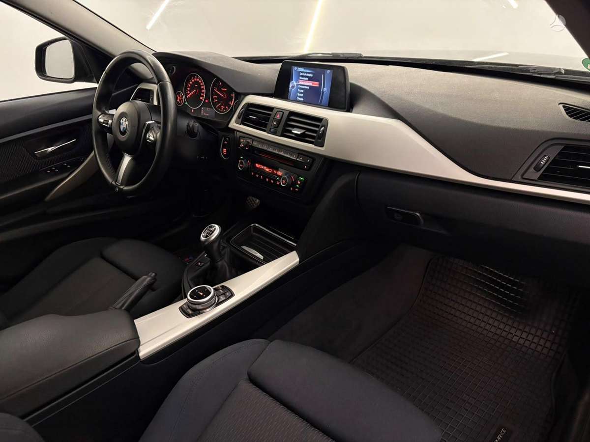 BMW 320, 2.0 l., universalas