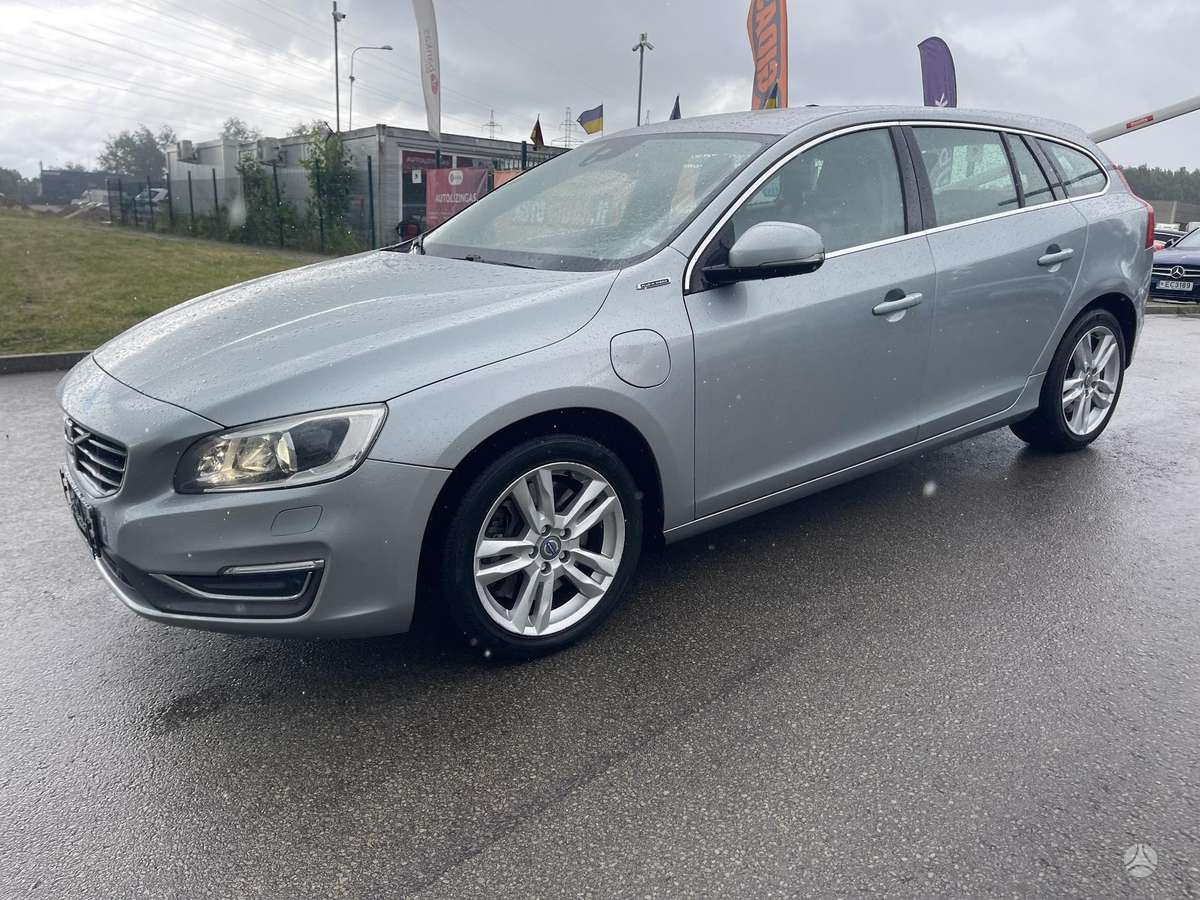 Volvo V60, 2.4 l., Универсал