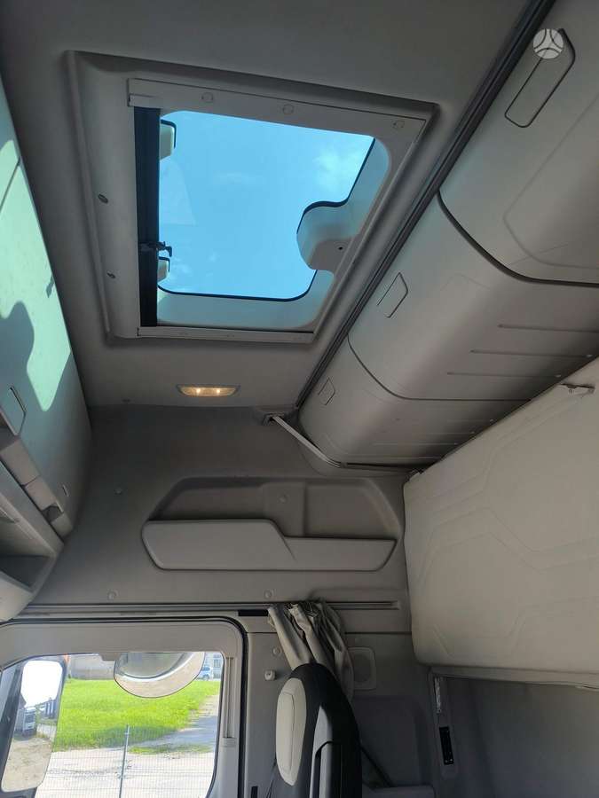 Ford F MAX 500, double sleeper