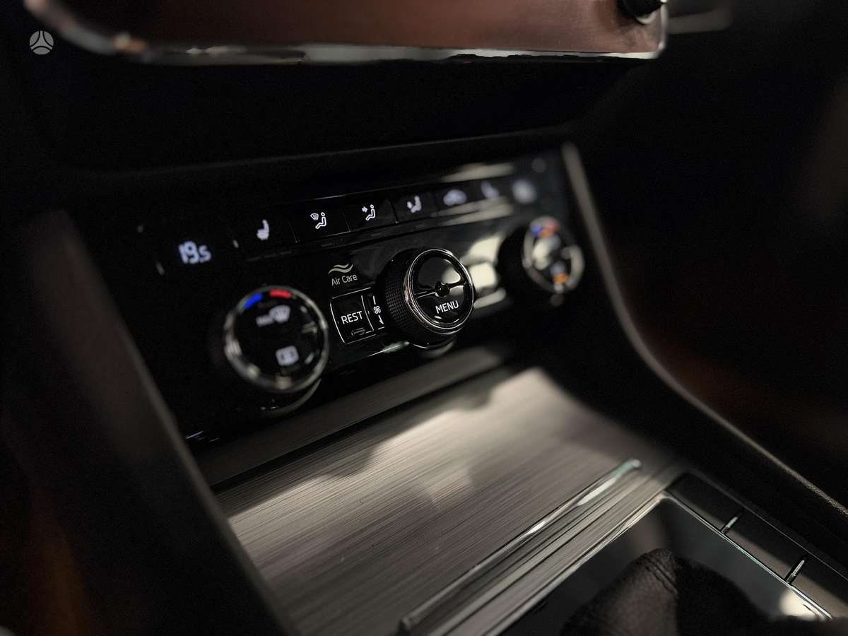 Skoda Superb, 2.0 l., Универсал