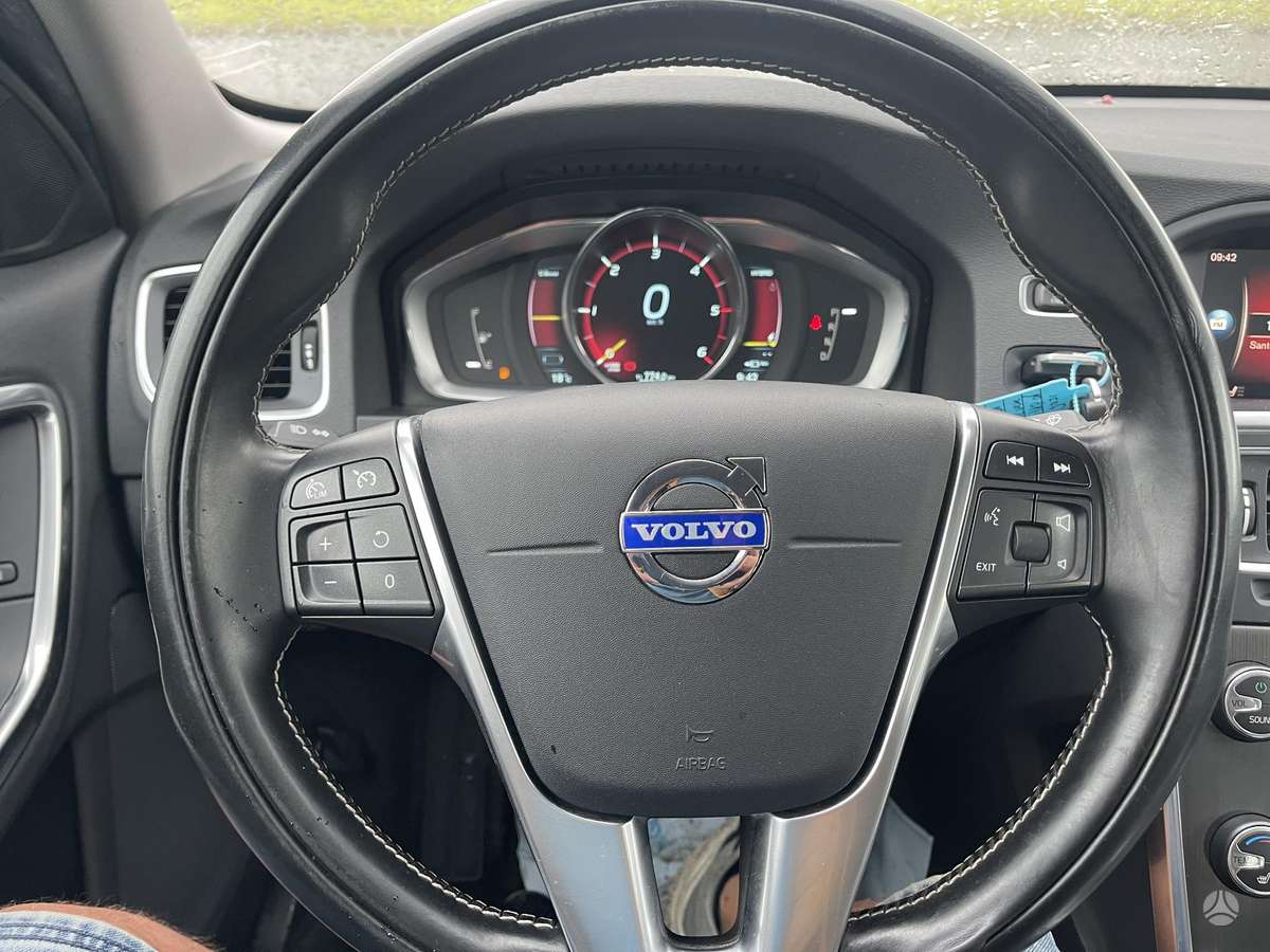 Volvo V60, 2.4 l., Универсал