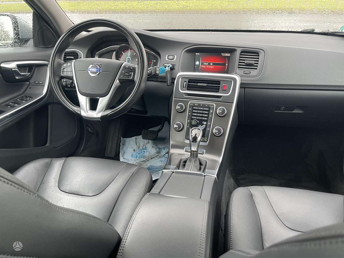 Volvo V60, 2.4 l., Универсал
