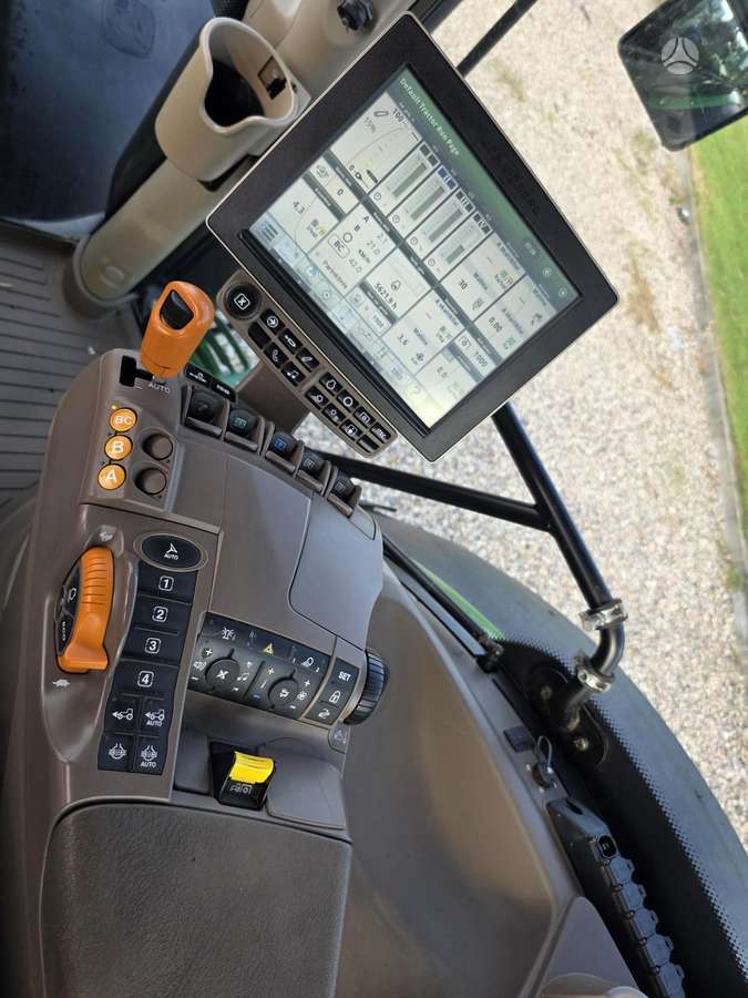 John Deere 6195R, traktoriai