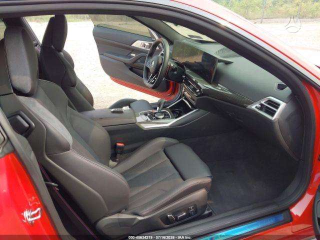BMW M4, coupe