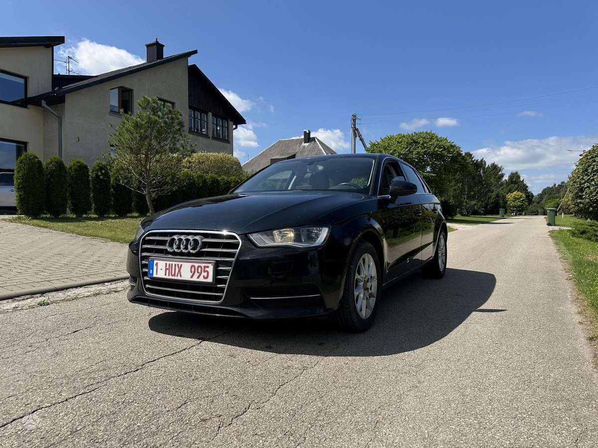 Audi A3, 1.6 l., Хэтчбек