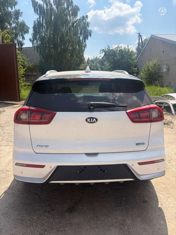Kia Niro по частям