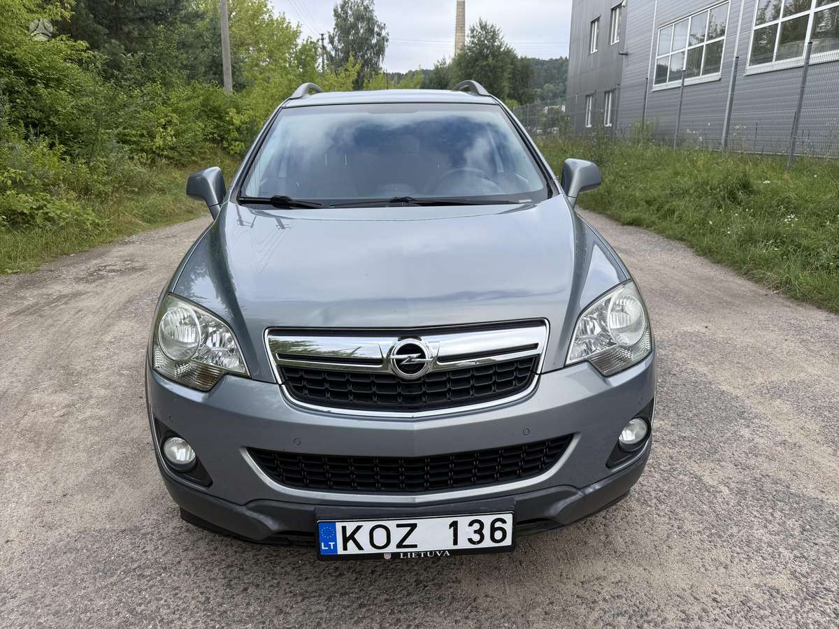 Opel Antara, 2.2 l., off-road / crossover