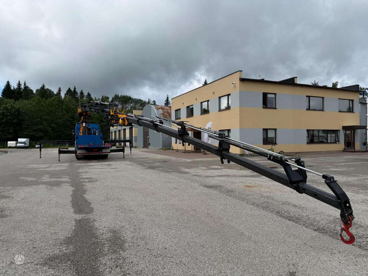 Scania R500, su kranu