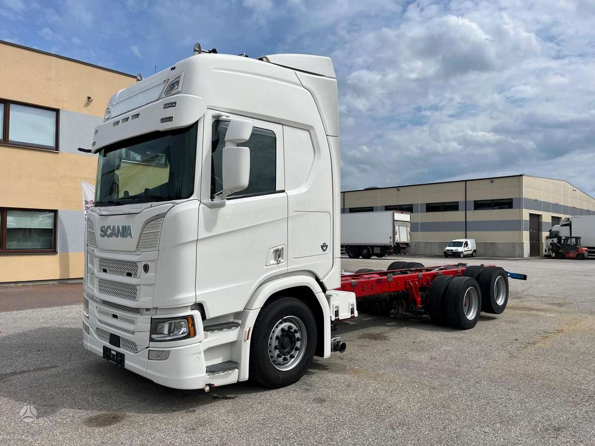 Scania R650, cab-chassis trucks