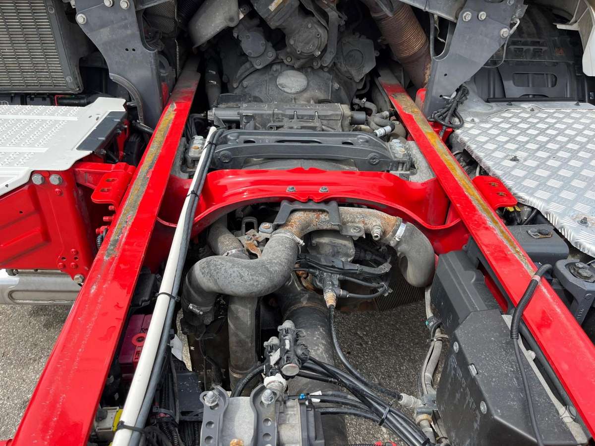 Scania R650, cab-chassis trucks