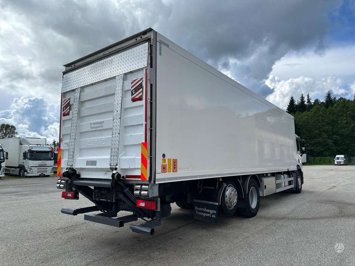 Scania P370, refrigerated trucks