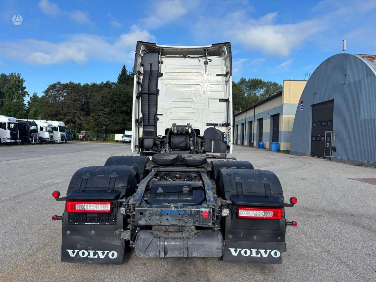 Volvo FH16 650, single sleeper