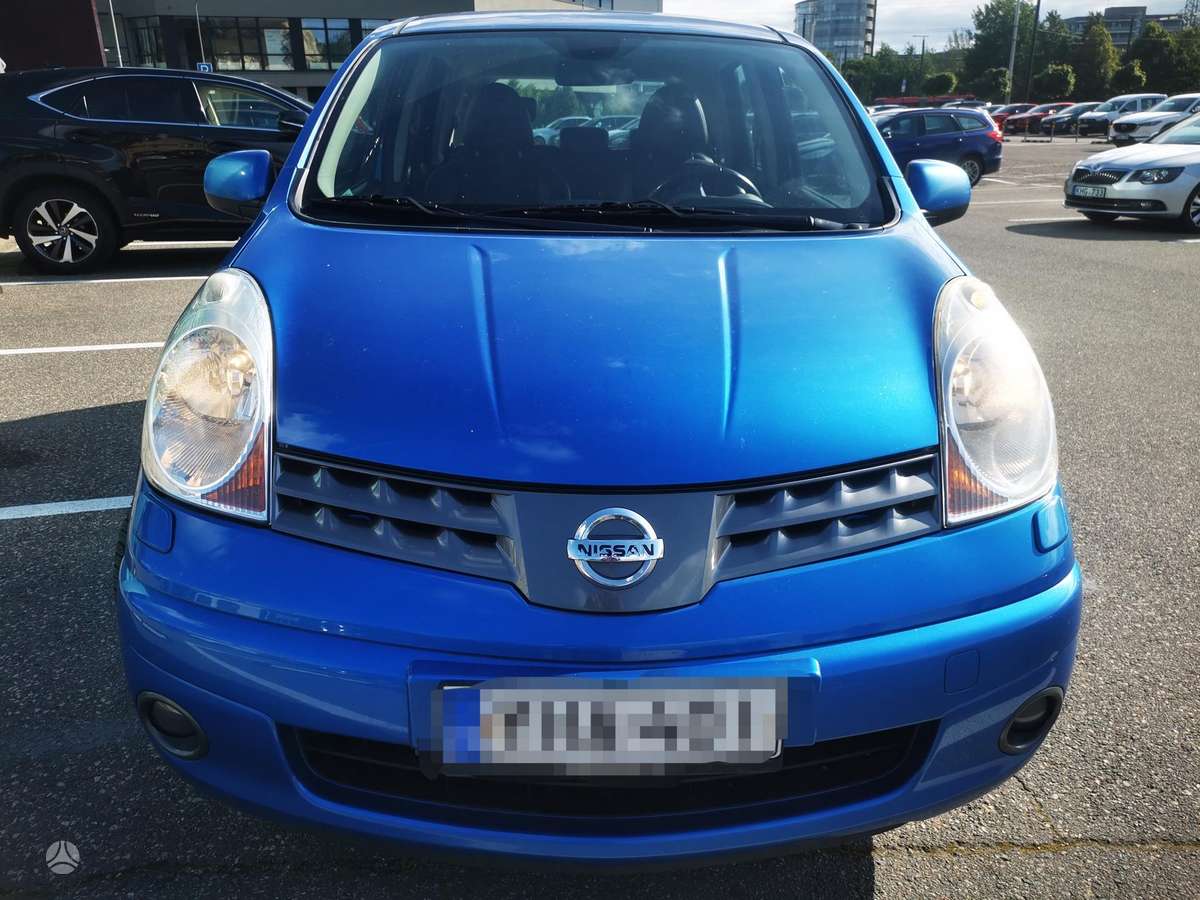 Nissan Note, 1.6 l., Хэтчбек