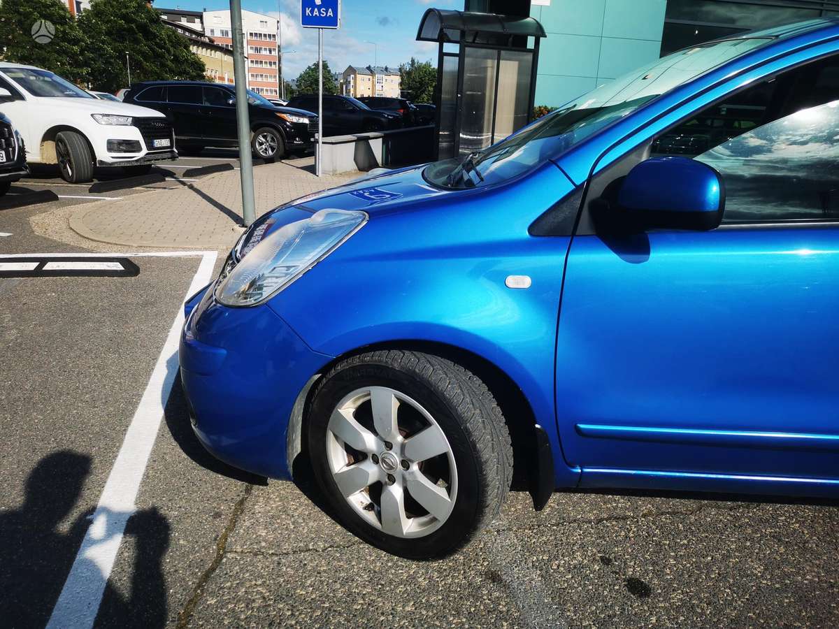 Nissan Note, 1.6 l., Хэтчбек